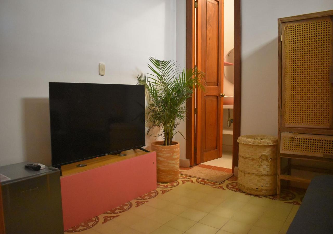Casa Rosa - Alma Hotels Santa Marta  Buitenkant foto
