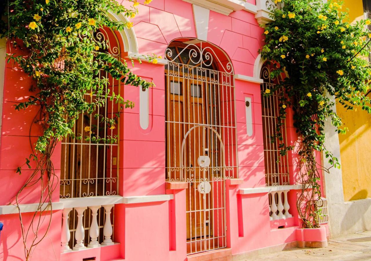 Casa Rosa - Alma Hotels Santa Marta  Buitenkant foto