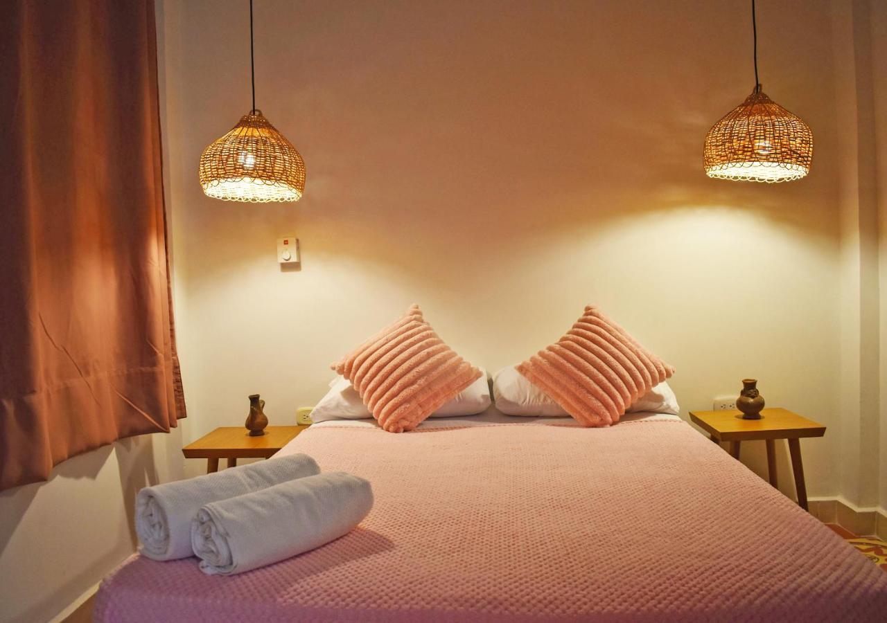 Casa Rosa - Alma Hotels Santa Marta  Buitenkant foto